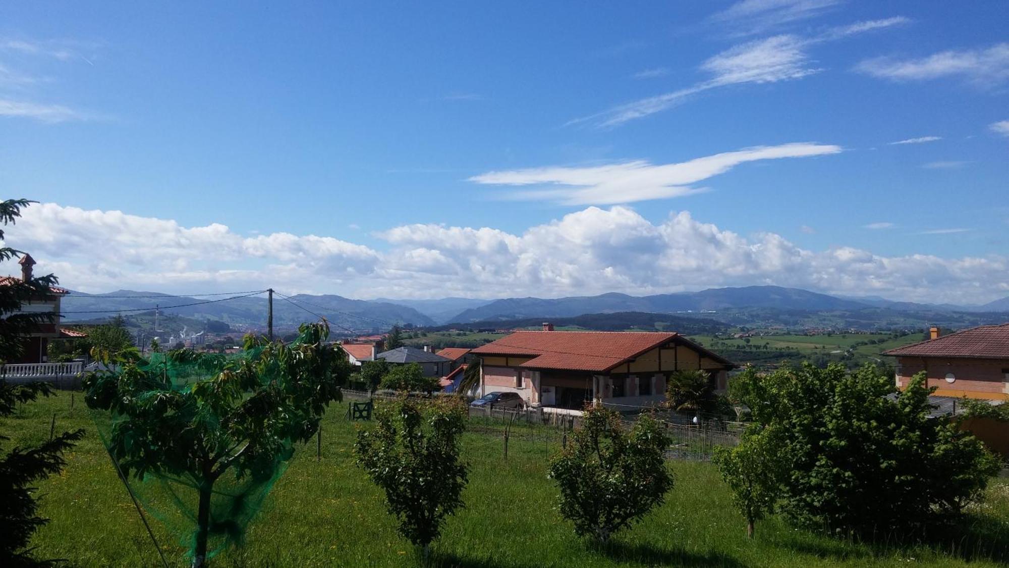 Posada Paz Hinojedo Esterno foto