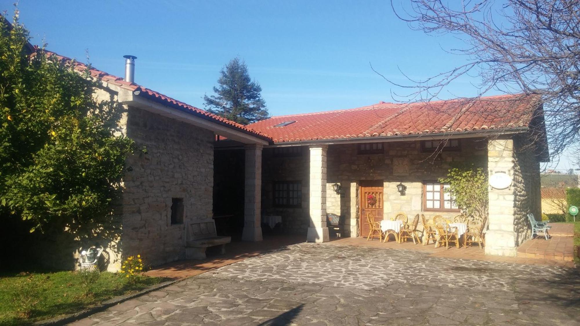 Posada Paz Hinojedo Esterno foto