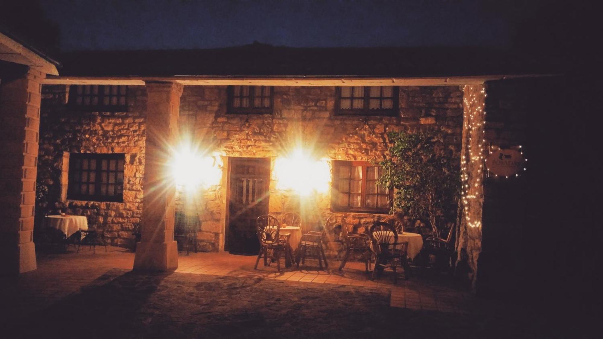 Posada Paz Hinojedo Esterno foto
